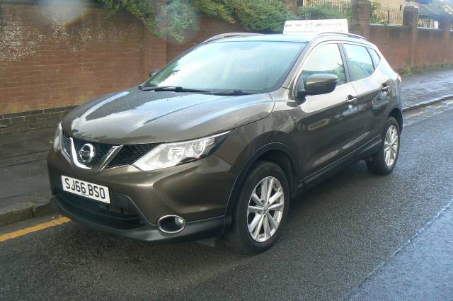 Nissan Qashqai 1.2 DiG-T Acenta 5dr Hatchback Petrol Bronze
