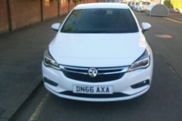 2016 Vauxhall Astra 1.4T 16V 150 SRi 5dr
