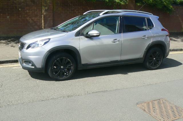 2017 Peugeot 2008 1.2 PureTech Allure 5dr