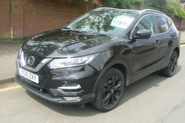 Nissan Qashqai 1.5 dCi N-Connecta 5dr Hatchback Diesel Black