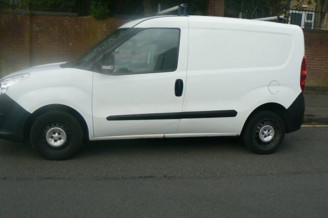 2016 Vauxhall Combo 2000 1.3 CDTI 16V H1 Van